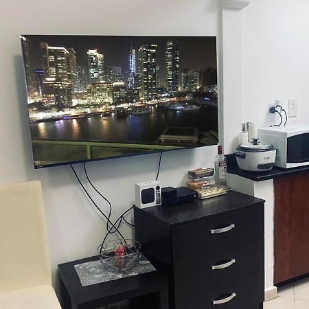 My Places Dubai Studio Apartment Escan Tower53 Luaran gambar
